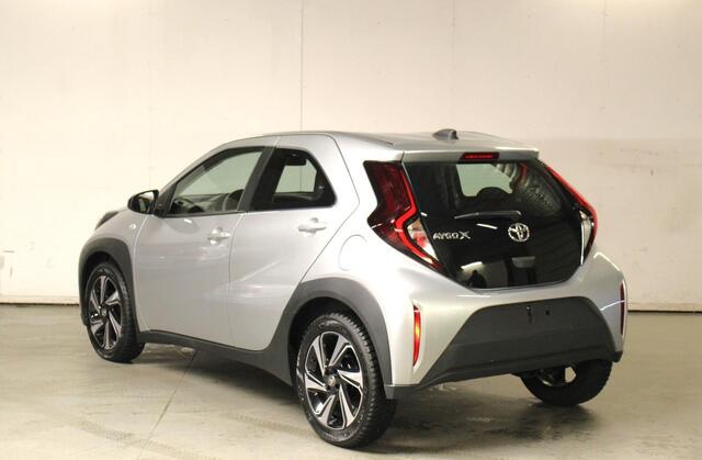 Toyota AYGO X 1.0 VVT-i MT