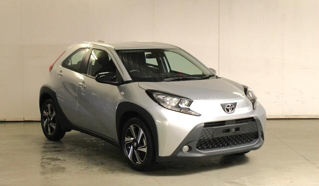 Toyota AYGO X 1.0 VVT-i MT
