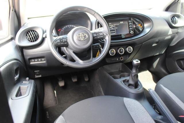 Toyota AYGO X 1.0 VVT-i MT