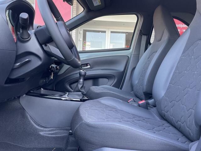 Toyota AYGO 1.0 VVT-i MT Envy | Sensoren V + A | Apple CarPlay Android Auto