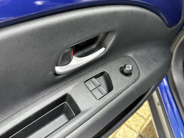 Toyota AYGO X 1.0 VVT-i MT Envy Zeer Luxe! Draadloze carplay, JBL audio, Parkeersensoren voor en achterzijde