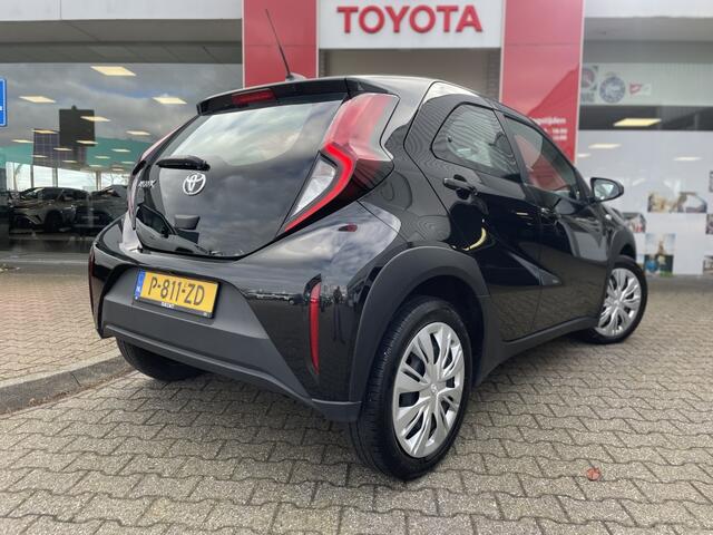 Toyota AYGO 1.0 VVT-i MT play | Rijstrooksensor | Apple CarPlay Android Auto