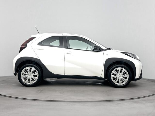 Toyota AYGO X 1.0 VVT-i MT Play | Nu met ¤ 1.000,- inruilpremie! | Direct uit voorraad leverbaar |