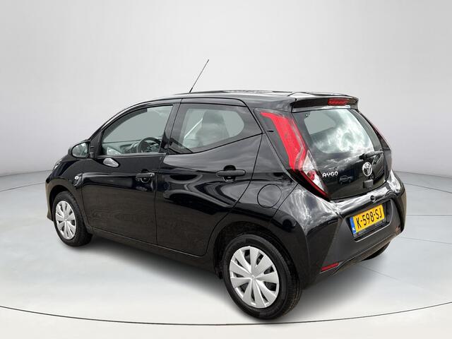 Toyota AYGO 1.0 VVT-i x-fun **AIRCO/ BEGRENZER/ 36 MAANDEN GARANTIE**