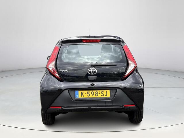 Toyota AYGO 1.0 VVT-i x-fun **AIRCO/ BEGRENZER/ 36 MAANDEN GARANTIE**