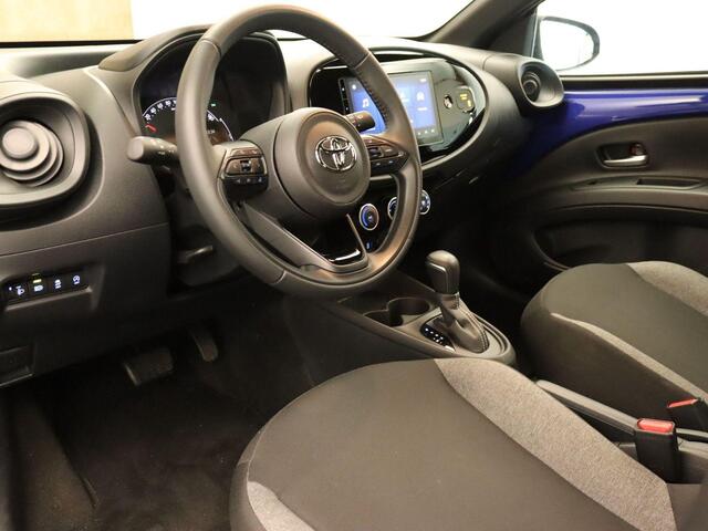 Toyota AYGO X 1.0 VVT-i S-CVT Play - ORIGINEEL NEDERLANDSE AUTO - APPLE CARPLAY/ANDROID AUTO - ADAPTIVE CRUISE CONTROL - DAB+ RADIO - MULTIMEDIA VOORBEREIDING - ACHTERUITRIJ CAMERA