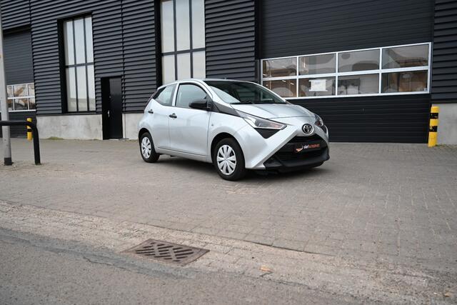 Toyota AYGO 1.0 VVTi X 5 deurs Cruise LED