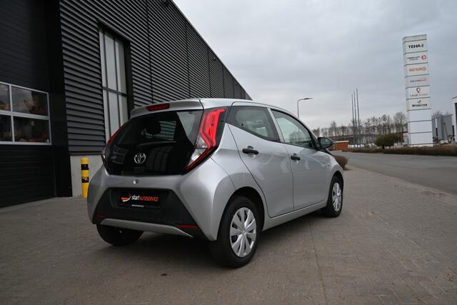 Toyota AYGO 1.0 VVTi X 5 deurs Cruise LED