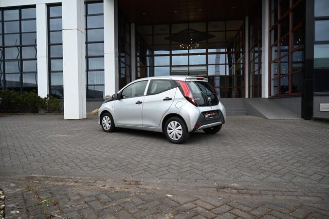 Toyota AYGO 1.0 VVTi X 5 deurs Cruise LED