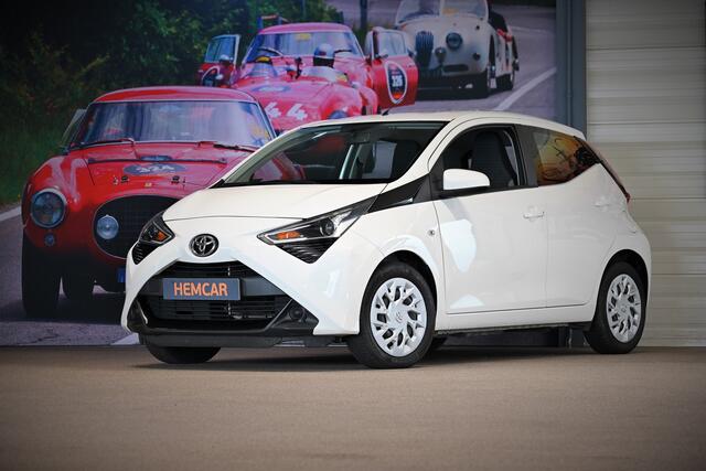 Toyota AYGO 1.0 VVT-i x-play limited