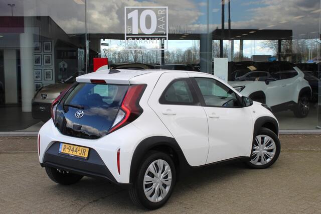 Toyota AYGO 1.0 VVT-i MT play | Android Auto/Apple Carplay | Adaptive Cruise