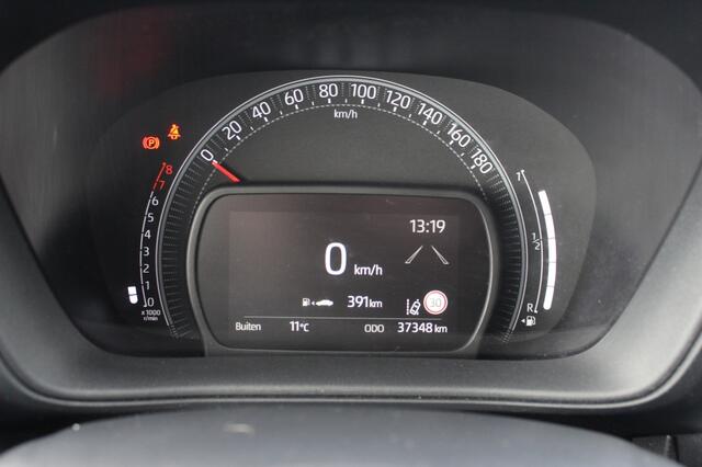 Toyota AYGO 1.0 VVT-i MT play | Android Auto/Apple Carplay | Adaptive Cruise