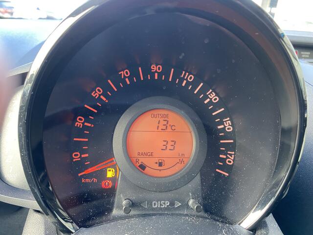 Toyota AYGO 1.0 VVT-i x-nav