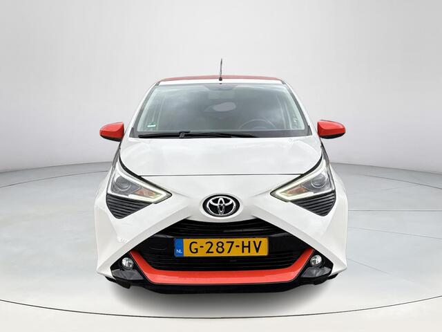 Toyota AYGO 1.0 VVT-i x-cite **AIRCO/ APPLE CARPLAY/ BEGRENZER/ 36 MAANDEN GARANTIE**
