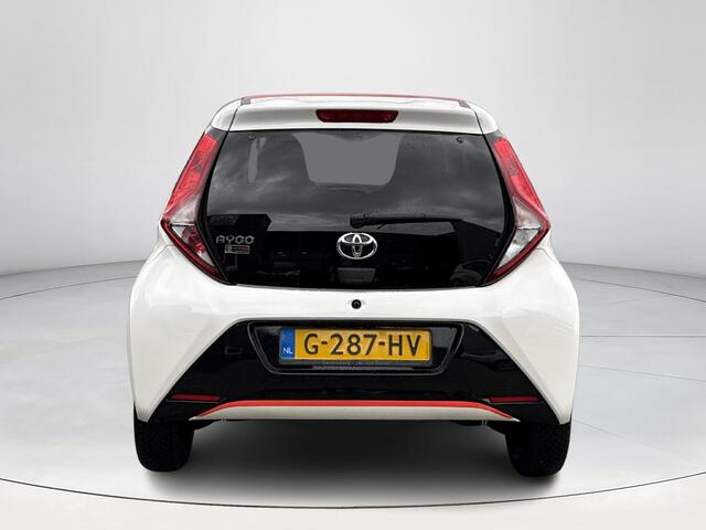 Toyota AYGO 1.0 VVT-i x-cite **AIRCO/ APPLE CARPLAY/ BEGRENZER/ 36 MAANDEN GARANTIE**