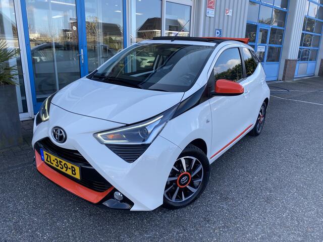 Toyota AYGO 1.0 VVT-i x-cite