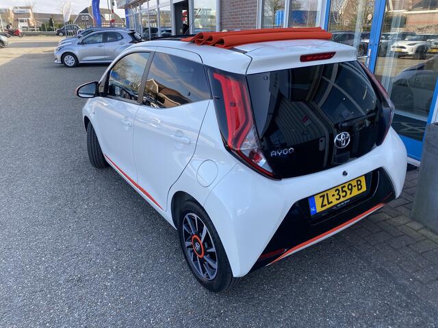 Toyota AYGO 1.0 VVT-i x-cite