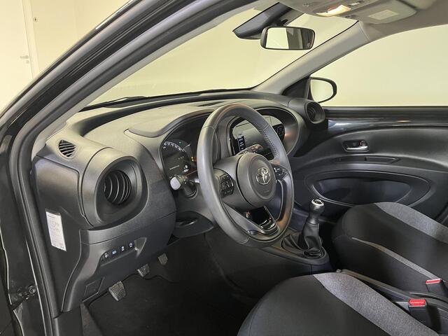 Toyota AYGO X 1.0 VVT-i MT Play | Carplay | Airco | licht/regen sensor |
