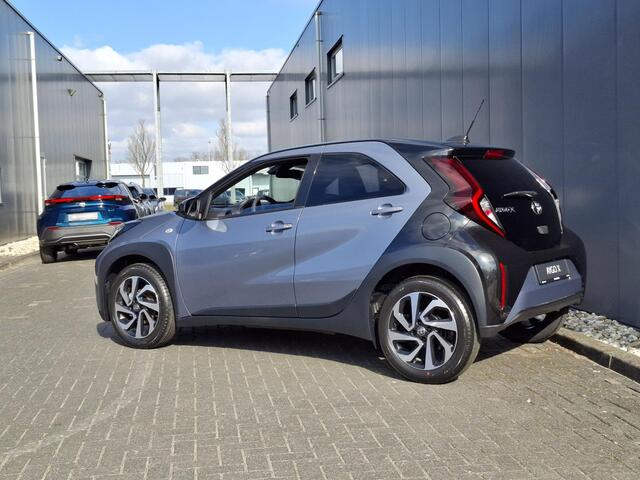 Toyota AYGO X 1.0 VVT-i MT Pulse | Nieuw op voorraad | LED | Clima |