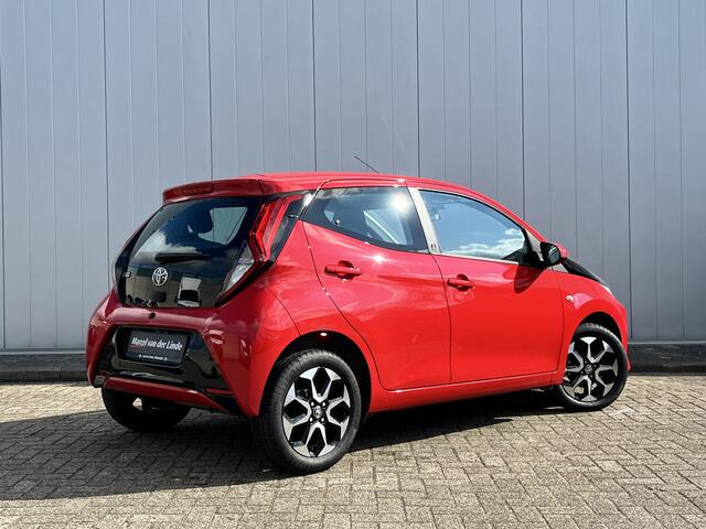 Toyota AYGO 1.0 VVT-i X-Joy Limited Lichtmetalen Velgen Carplay Android Auto