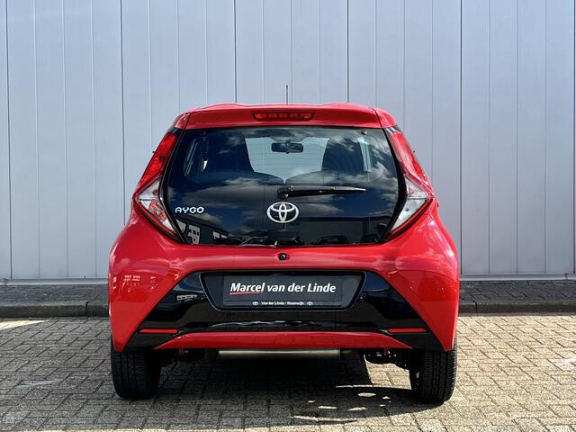 Toyota AYGO 1.0 VVT-i X-Joy Limited Lichtmetalen Velgen Carplay Android Auto