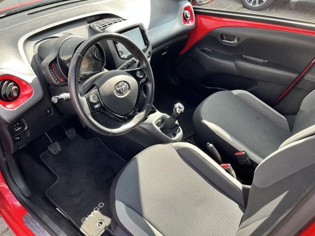 Toyota AYGO 1.0 VVT-i X-Joy Limited Lichtmetalen Velgen Carplay Android Auto
