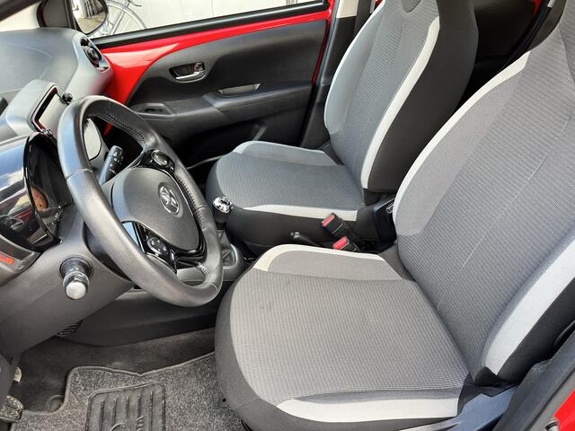 Toyota AYGO 1.0 VVT-i X-Joy Limited Lichtmetalen Velgen Carplay Android Auto