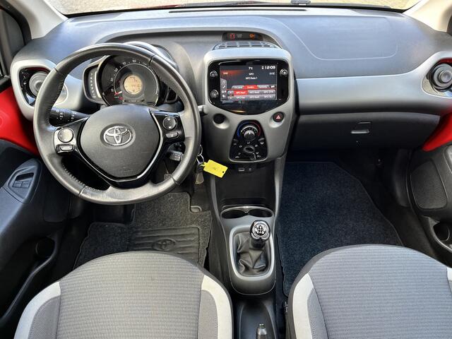 Toyota AYGO 1.0 VVT-i X-Joy Limited Lichtmetalen Velgen Carplay Android Auto