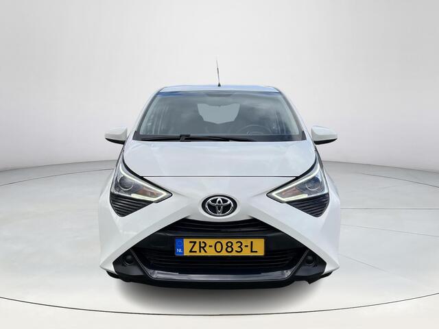Toyota AYGO 1.0 VVT-i x-play | Navigatie | Airconditioning | Bluetooth | Parkeercamera |