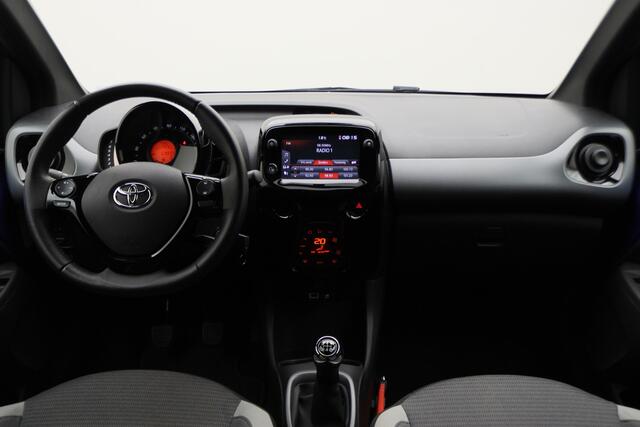Toyota AYGO 1.0 VVT-i x-cite ultimate Two-Tone, Climate, Camera, Apple Carplay, LED, DAB