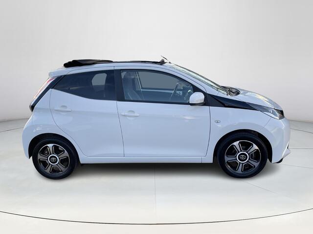 Toyota AYGO 1.0 VVT-i x-pose