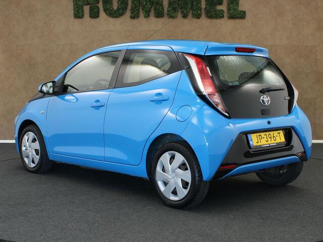 Toyota AYGO 1.0 VVT-i x-play - ORIGINEEL NEDERLANDSE AUTO - BLUETOOTH TELEFOONVOORBEREIDING - AIRCO - ELEKTRISCHE BEDIENBARE BUITENSPIEGELS - MULTIFUNCTIONEEL STUURWIEL - ELEKTRISCHE RAMEN -