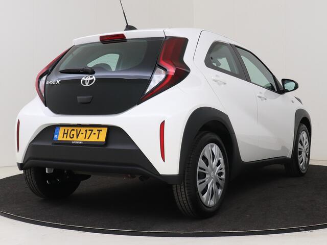 Toyota AYGO X 1.0 VVT-i MT Play Limited | Apple Carplay/Android Auto I Airco I 5 Deurs I Zuinig I USB I 1e Eigenaar I Centrale vergrendeling met afstandsbediening I Cruise control adaptief I