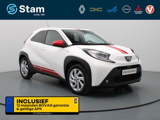 Toyota AYGO X 1.0 VVT-i MT first Adapt. Cruise | Camera | Climate | Carplay | 17" Velgen