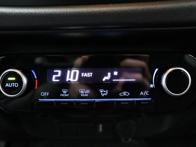 Toyota AYGO X 1.0 VVT-i MT first Adapt. Cruise | Camera | Climate | Carplay | 17" Velgen