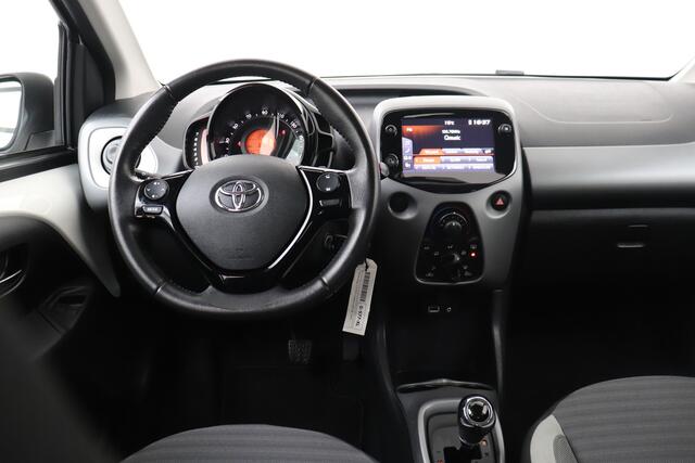 Toyota AYGO 1.0 VVT-i Aut. 73 PK X-play Camera Carplay LED