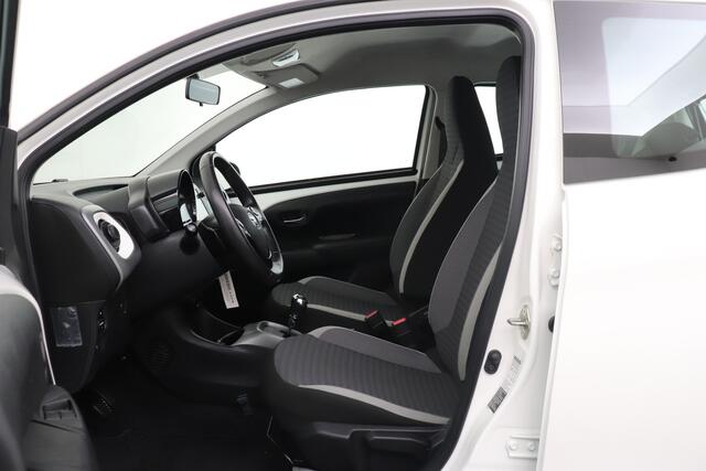 Toyota AYGO 1.0 VVT-i Aut. 73 PK X-play Camera Carplay LED
