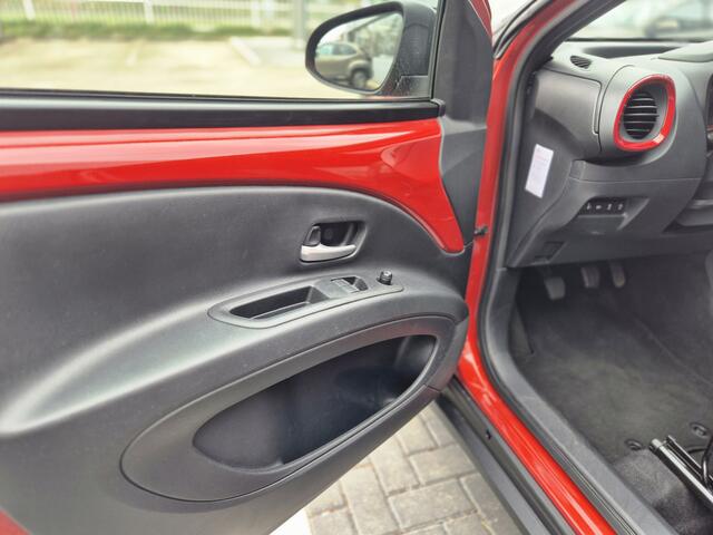 Toyota AYGO X 1.0 VVT-i MT Envy Navigatie, Voorstoelen verwarmd, , All-in Rijklaarprijs