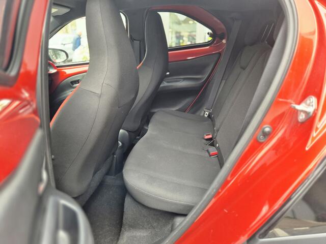 Toyota AYGO X 1.0 VVT-i MT Envy Navigatie, Voorstoelen verwarmd, , All-in Rijklaarprijs