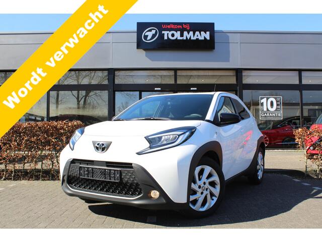 Toyota AYGO X 1.0 VVT-i MT first | Rijklaar | Apple/Android | Camera | Stoelverwarming | Cruise | All season banden