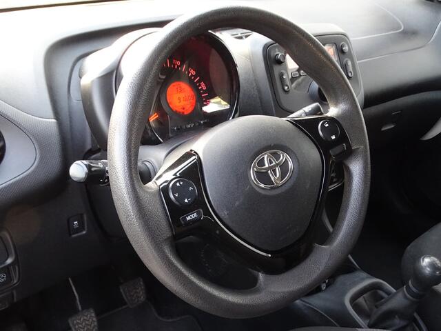 Toyota AYGO 1.0 VVT-i x-fun, AIRCO, LED, NL/NAP!