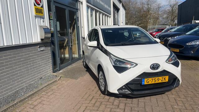 Toyota AYGO 1.0 VVT-i x-play AC, Cruise, Audio, electr pakket