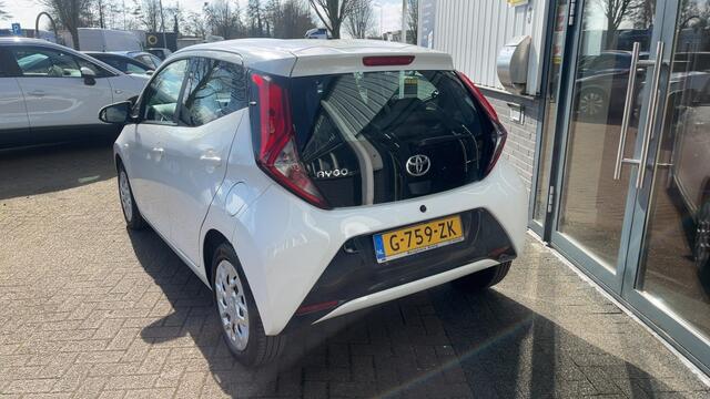 Toyota AYGO 1.0 VVT-i x-play AC, Cruise, Audio, electr pakket