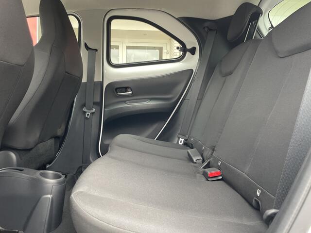 Toyota AYGO 1.0 VVT-i S-CVT Play | Apple CarPlay Android Auto | DAB | Elektr