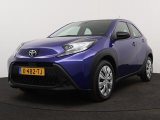 toyota-aygo-x-1.0-vvt-i-s-cvt-play-