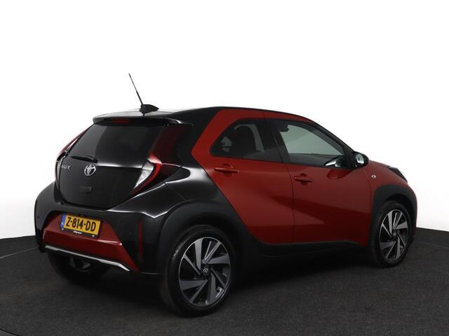 Toyota AYGO X 1.0 VVT-i S-CVT Envy | Automaat | Parkeer sensoren | Navigatie | Nieuw geleverd |