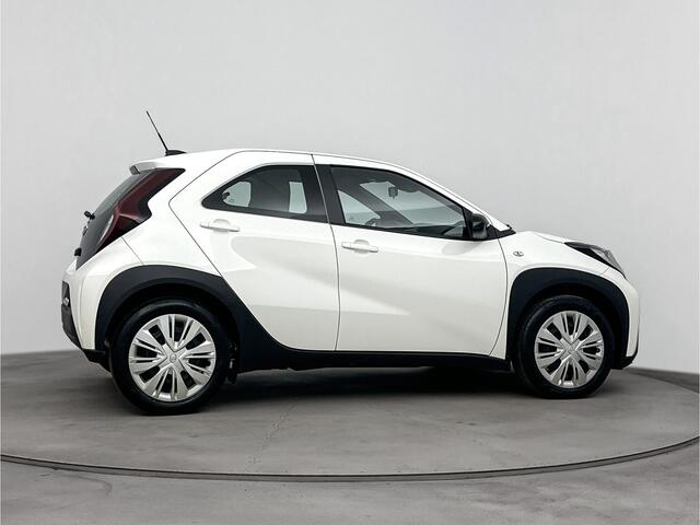 Toyota AYGO X 1.0 VVT-i MT Play Limited | Camera | Airco | Stoelverwarming | Cruise Control Adaptief |