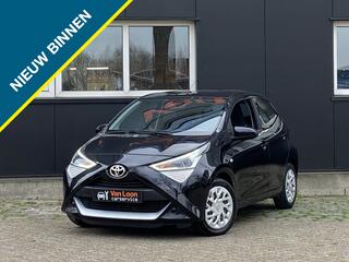 toyota-aygo-1.0-vvt-i-x-play-camera