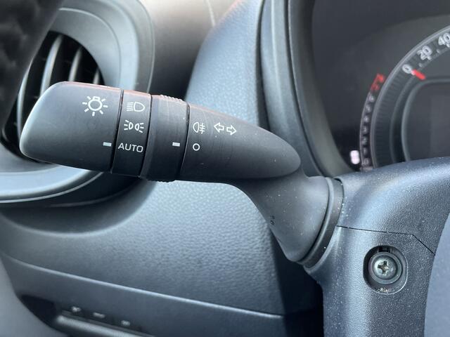 Toyota AYGO 1.0 VVT-i MT Play | Apple CarPlay Android Auto | DAB | Airco