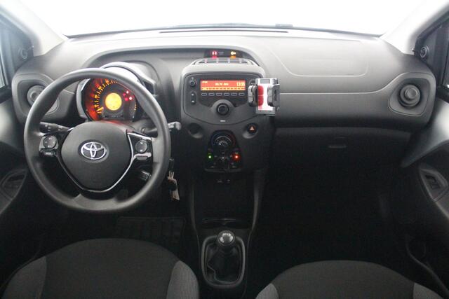 Toyota AYGO 1.0 VVT-i x-fun